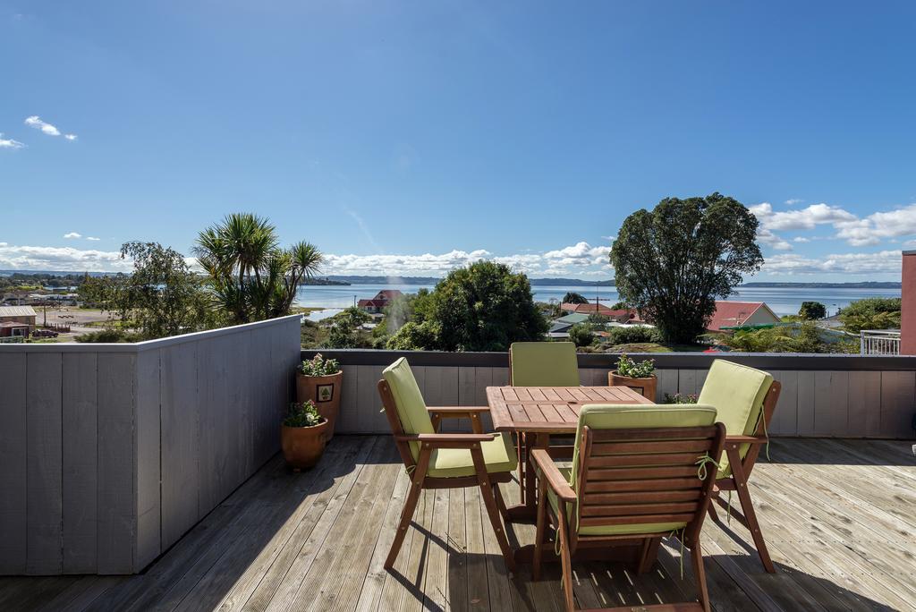 Lakeside City Apartments - Penthouse And Studio Distretto di Distretto di Rotorua Esterno foto