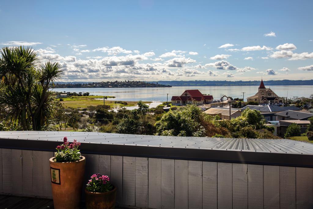 Lakeside City Apartments - Penthouse And Studio Distretto di Distretto di Rotorua Esterno foto