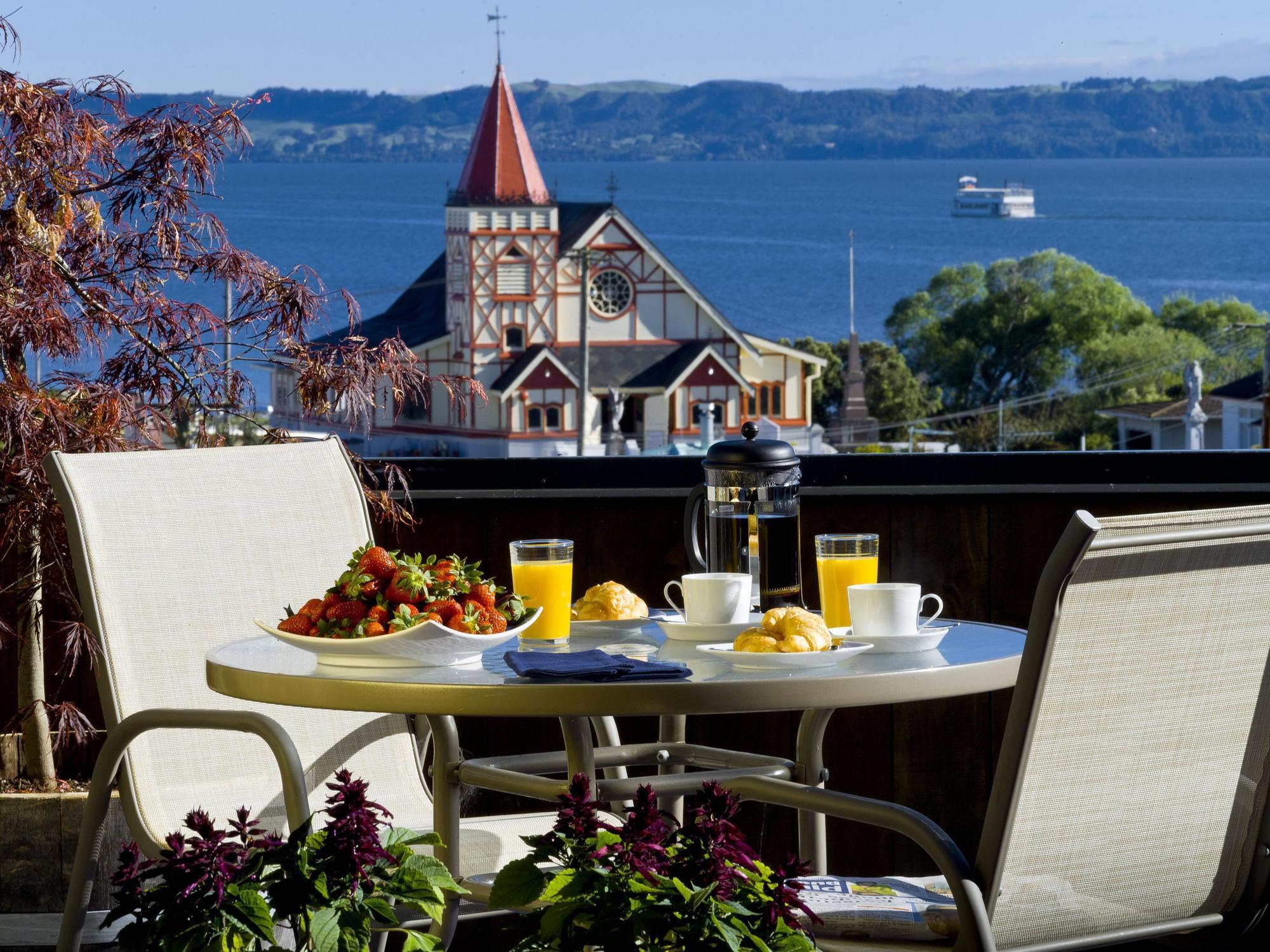 Lakeside City Apartments - Penthouse And Studio Distretto di Distretto di Rotorua Esterno foto