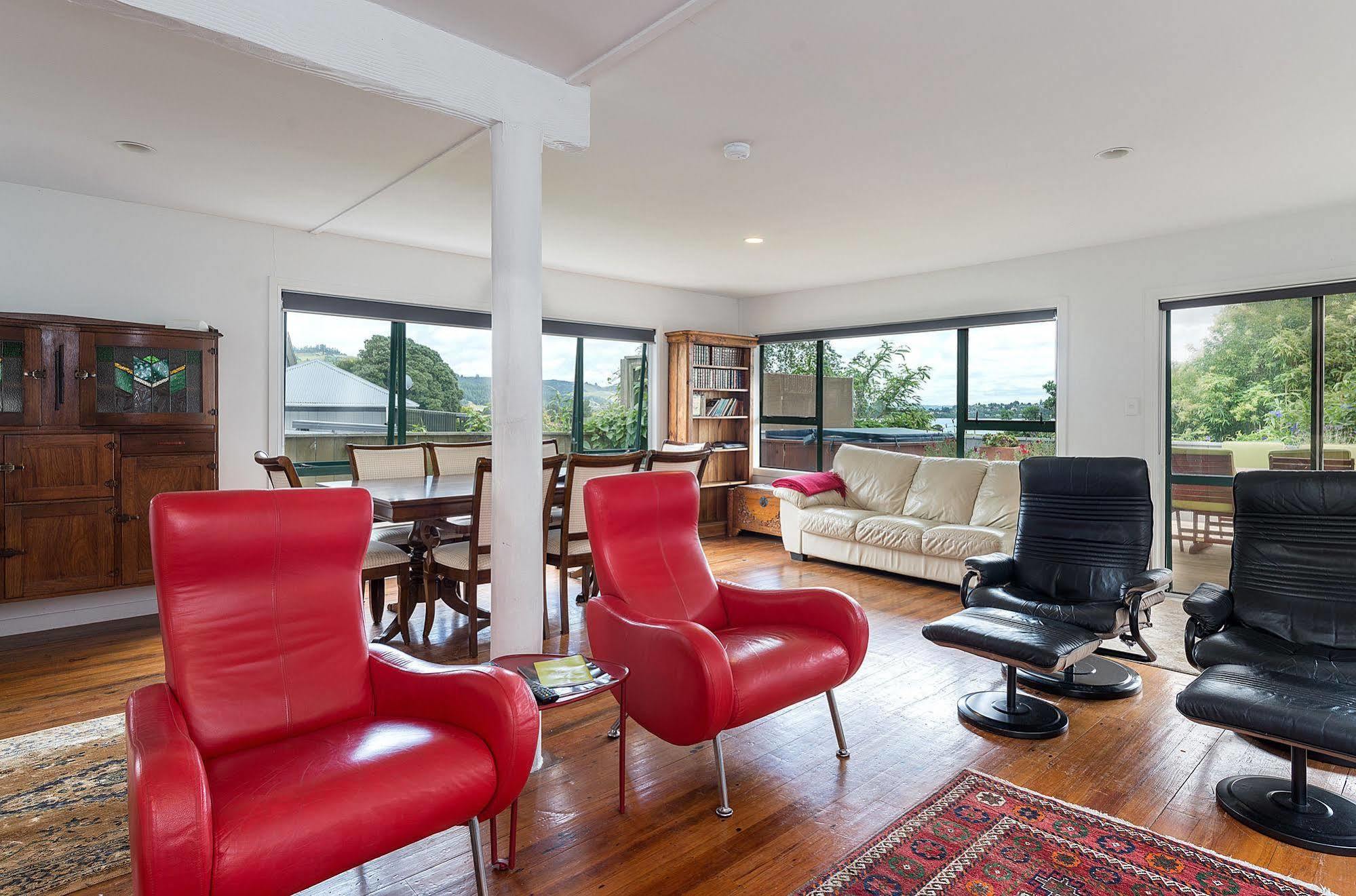 Lakeside City Apartments - Penthouse And Studio Distretto di Distretto di Rotorua Esterno foto