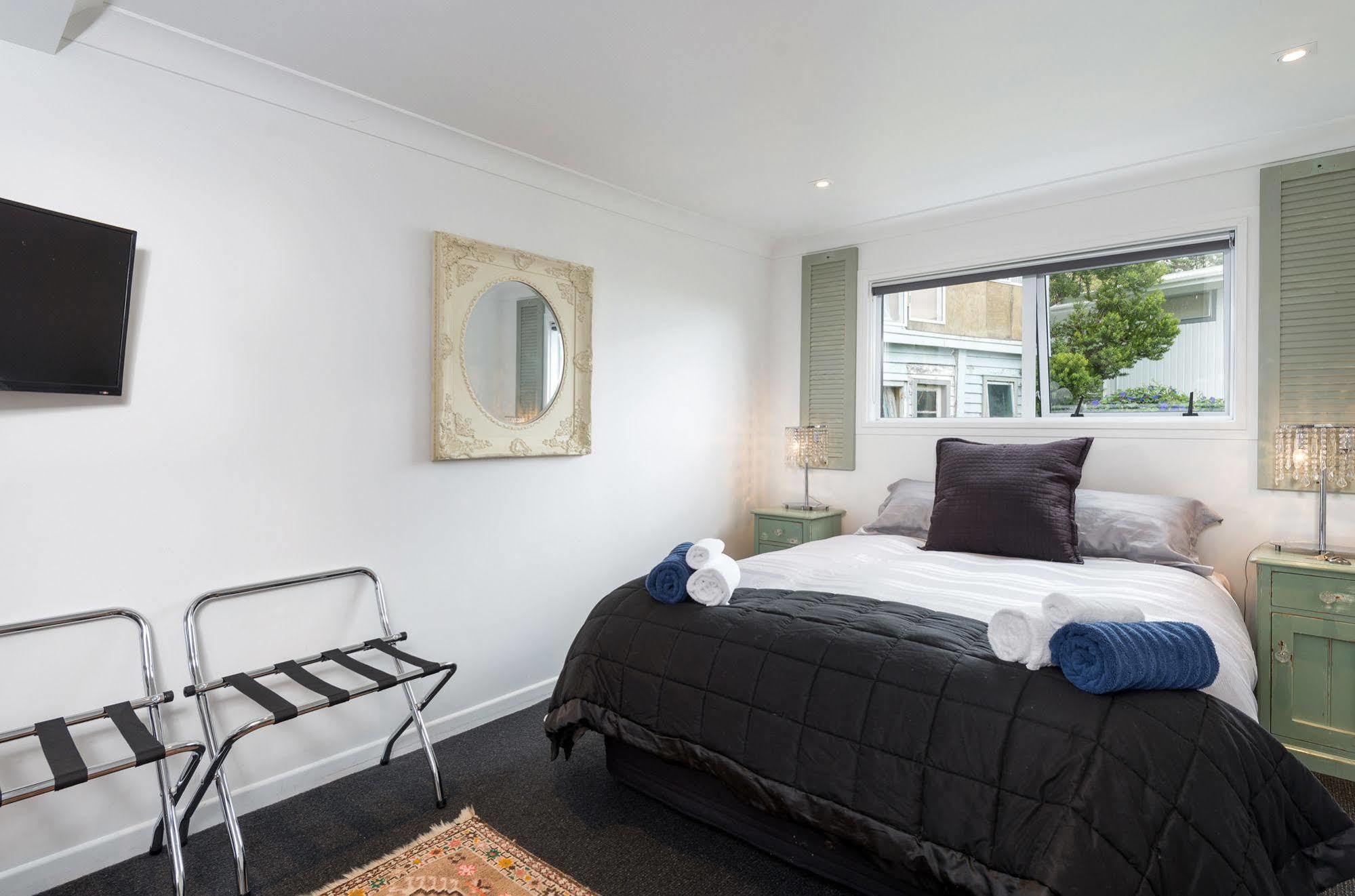 Lakeside City Apartments - Penthouse And Studio Distretto di Distretto di Rotorua Esterno foto