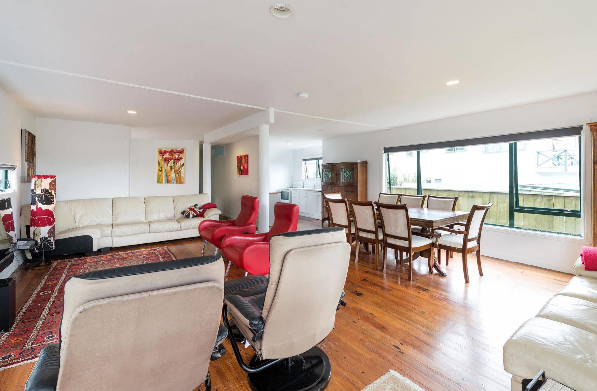Lakeside City Apartments - Penthouse And Studio Distretto di Distretto di Rotorua Esterno foto