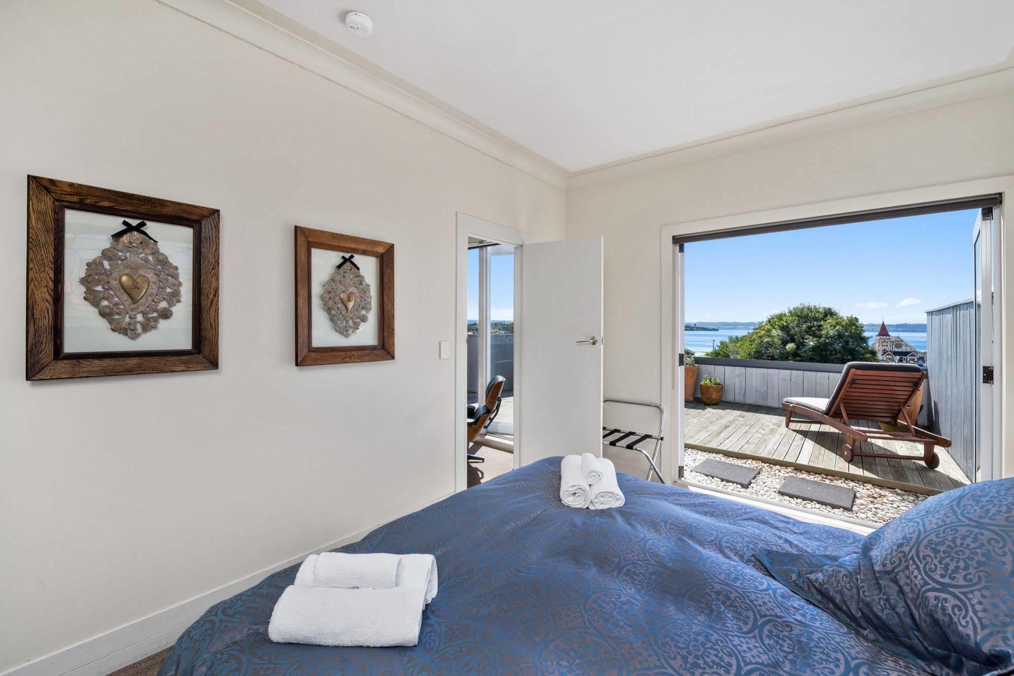 Lakeside City Apartments - Penthouse And Studio Distretto di Distretto di Rotorua Esterno foto