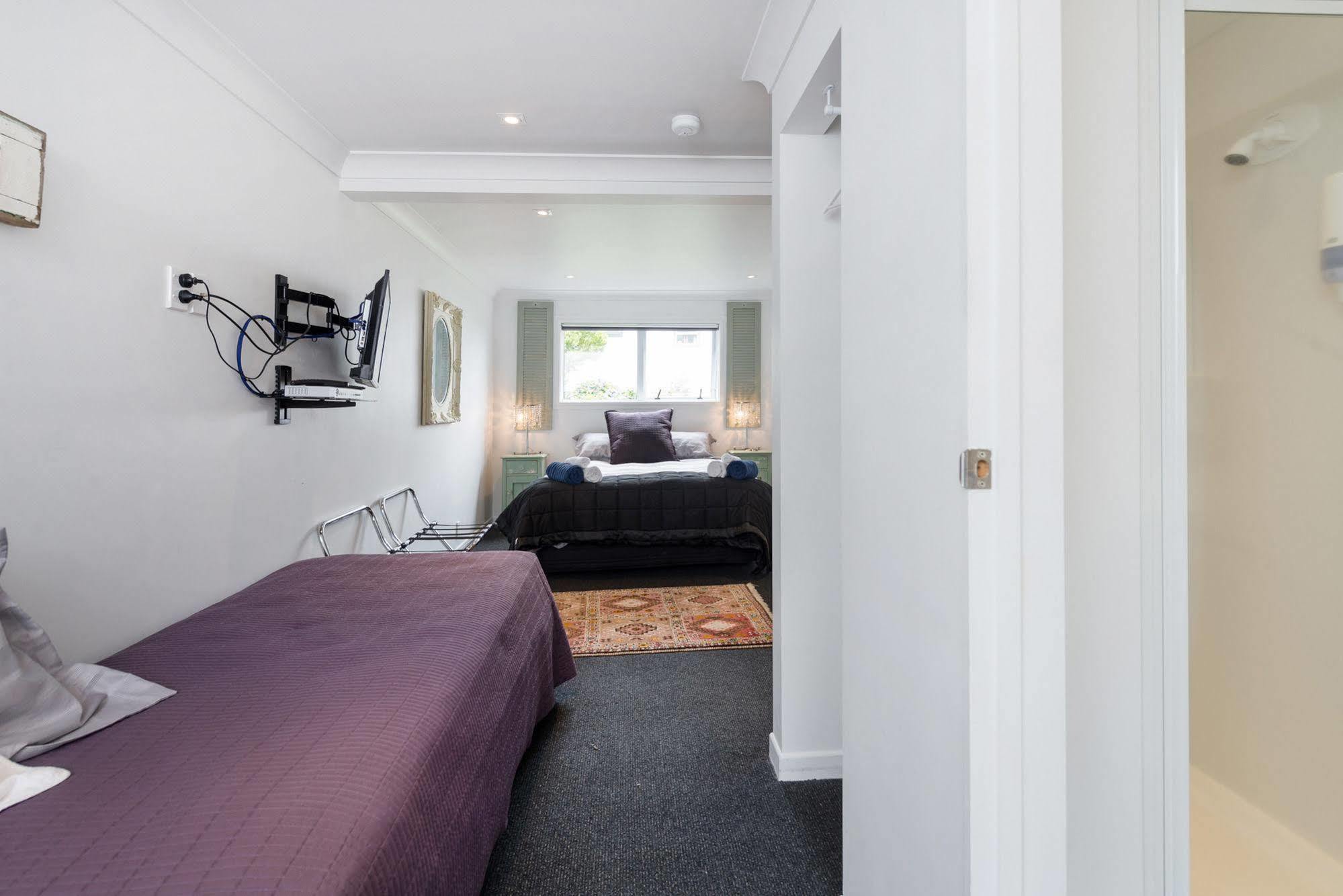 Lakeside City Apartments - Penthouse And Studio Distretto di Distretto di Rotorua Esterno foto