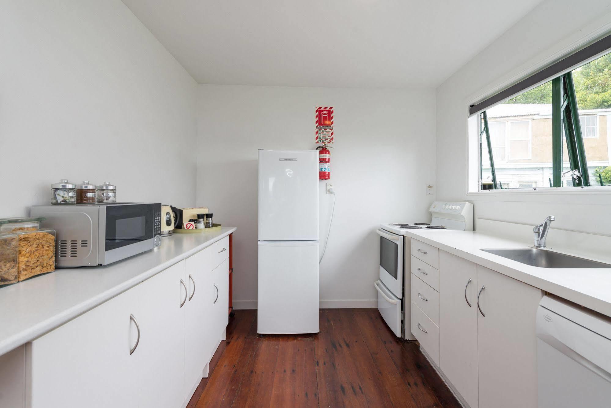 Lakeside City Apartments - Penthouse And Studio Distretto di Distretto di Rotorua Esterno foto